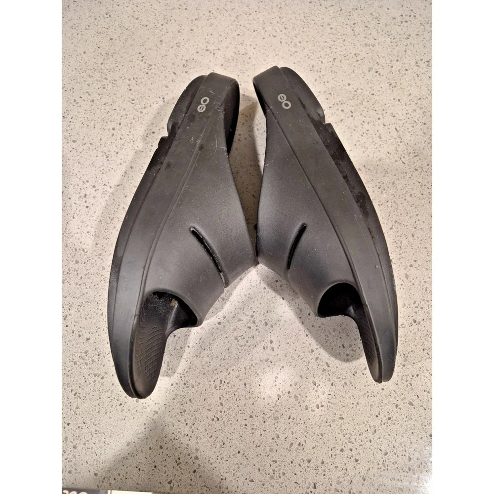 OOFOS OOahh Slide Sandals Navy Blue Mens Size 10 excellent condition